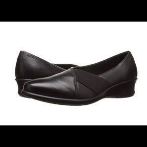 NWOT ECCO Footwear Women’s Felicia Flat